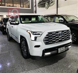 Toyota Sequoia